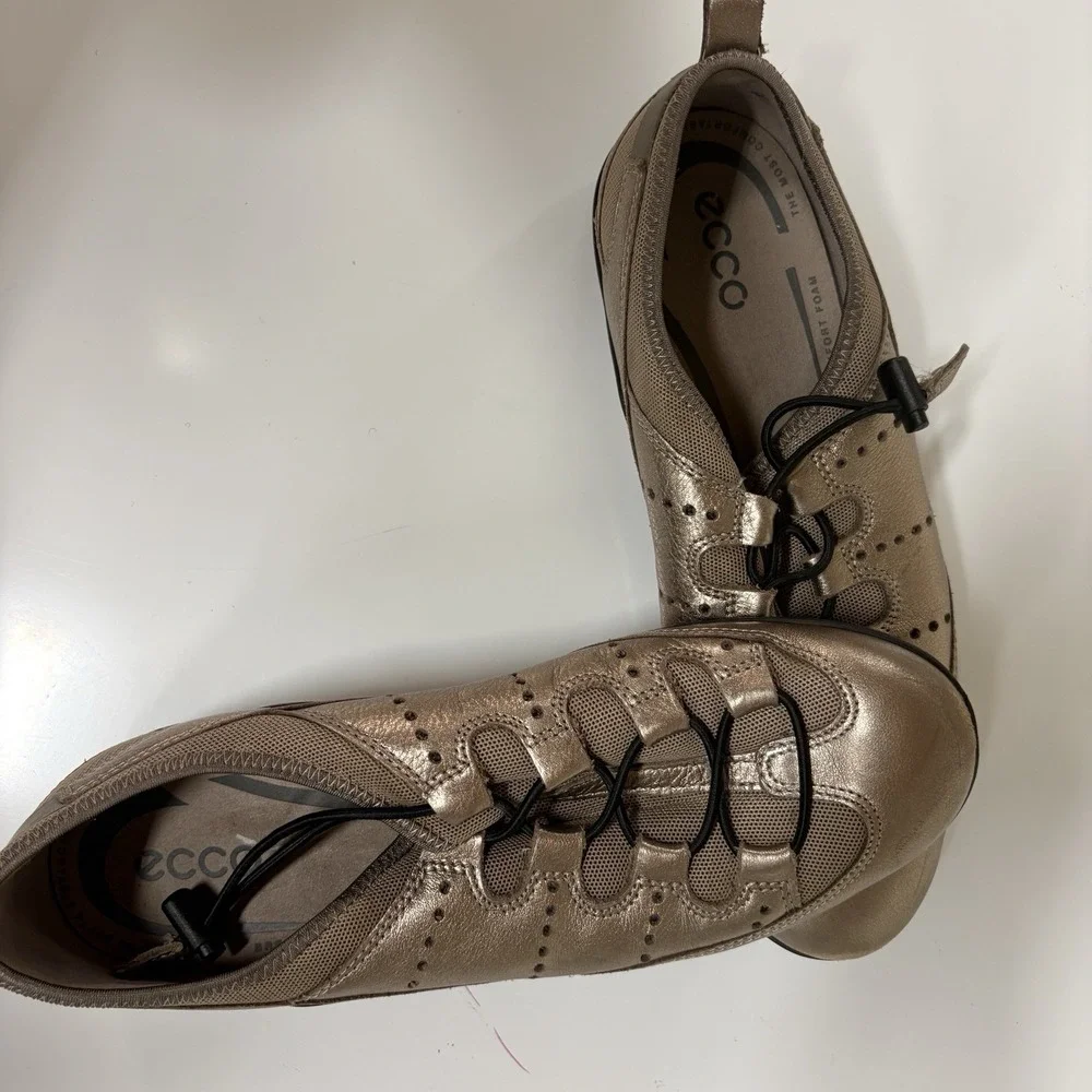 ECCO Vibration II  Women's Bronze Comfort Sneakers Leather Slip-On Size 9  (40) - Picture 5 of 15